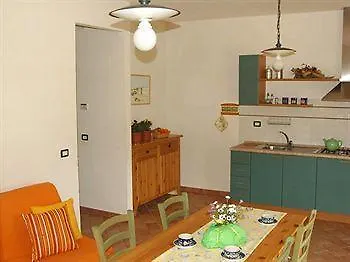 Agriturismo Biologico Bulichella Farm stay *
